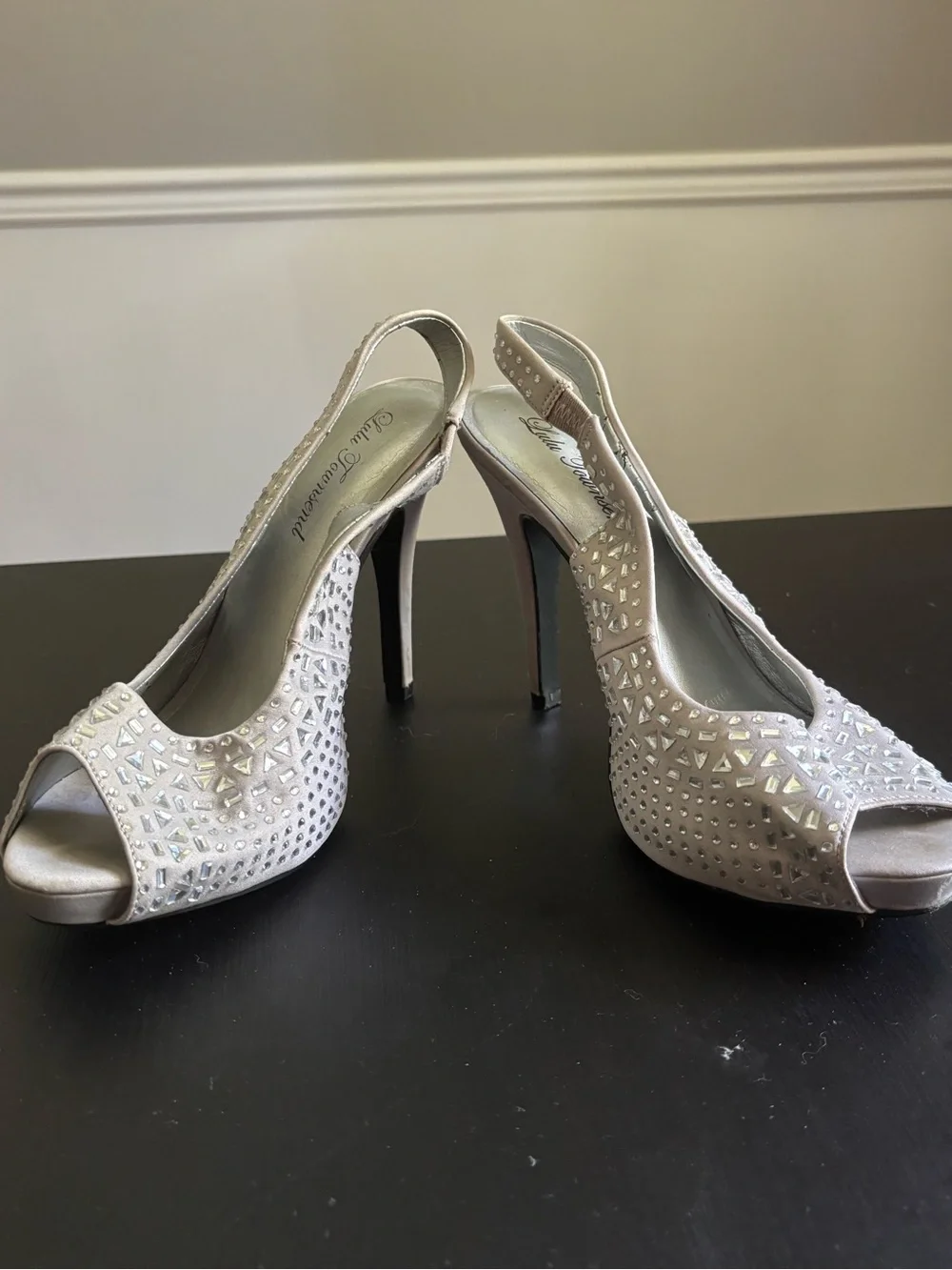 Lulu Townsend Silver Crystal-Embellished Peep-Toe Slingback Heels